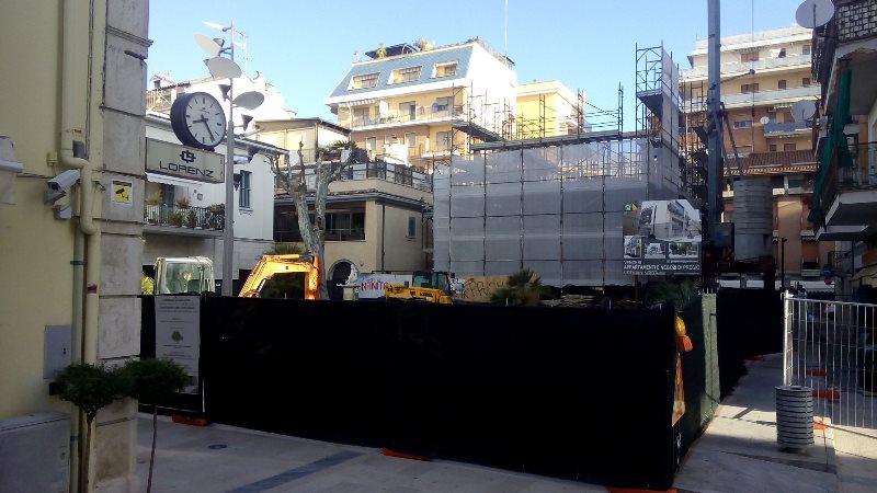 piazza Alighieri_cantiere
