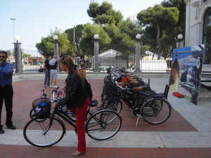 GIULIA IN BICI
