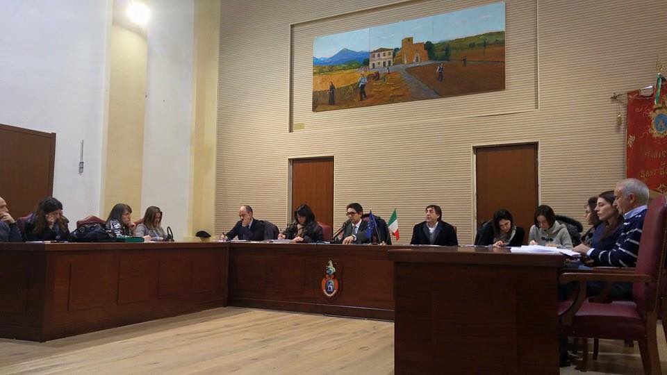 Sant'Omero, approvato il bilancio di previsione 2019: attacco all'ex amministrazione Pompizi
