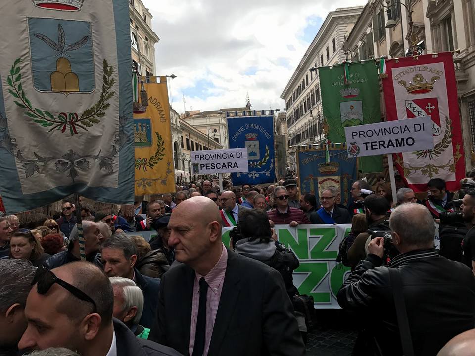 manifestazione roma decreto sisma