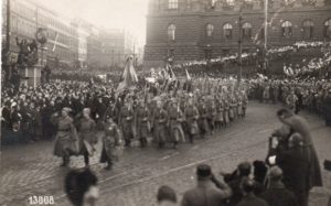 Praga. Legione Cecoslovacca in parata per il nuovo Presdiente Tomáš Garrigue Masaryk