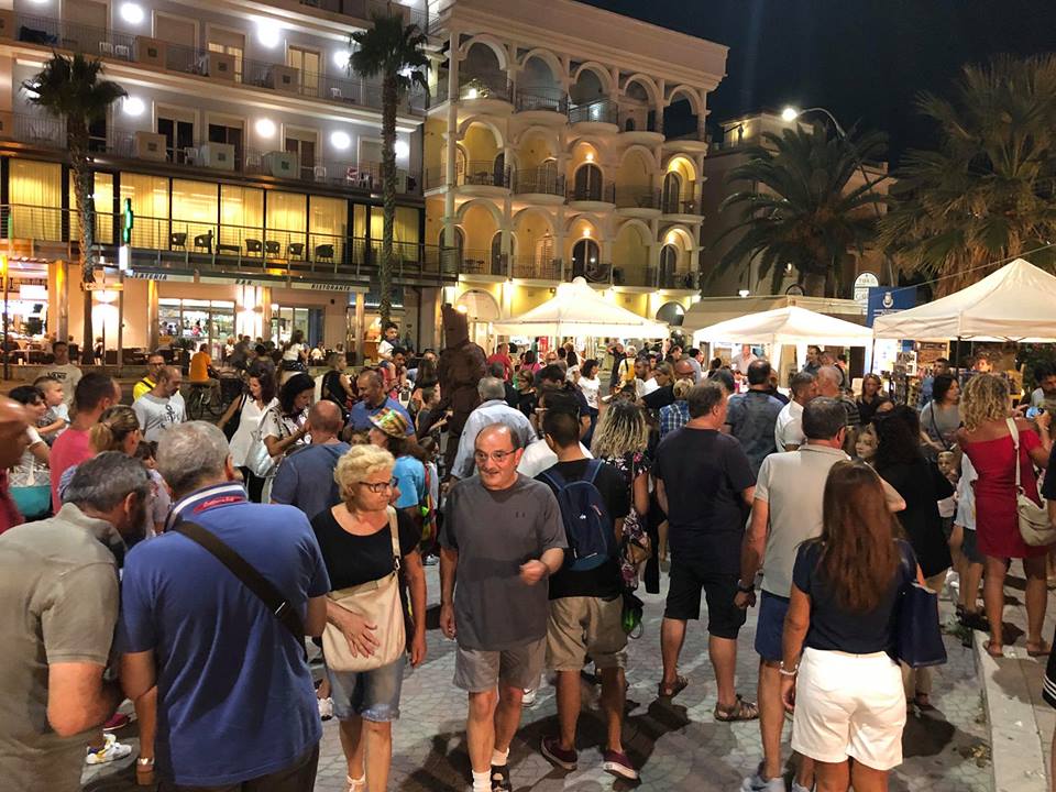 Questionario sulla stagione estiva Tortoreto: la consulta presente con un gazebo