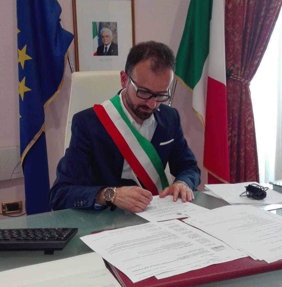 Nereto: Sindaco replica a minoranza su adeguamento tariffe e contenzioso