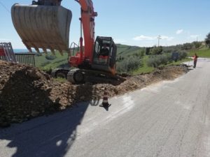 Manutenzioni straordinarie: iniziati i lavori sulla strada Specola a Teramo
