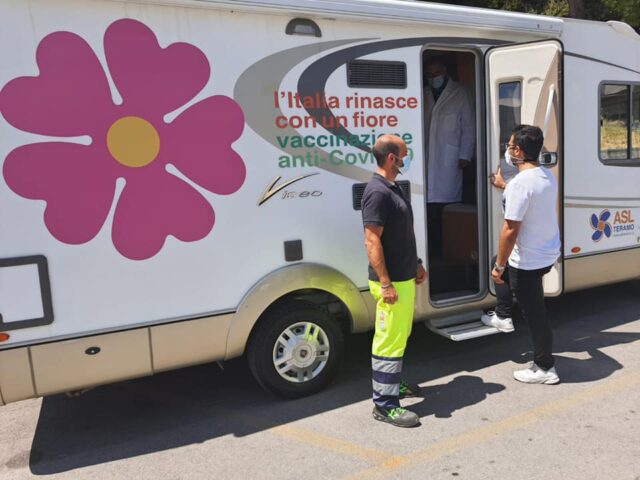 Prevenzione, riparte il tour del “Camper rosa”
