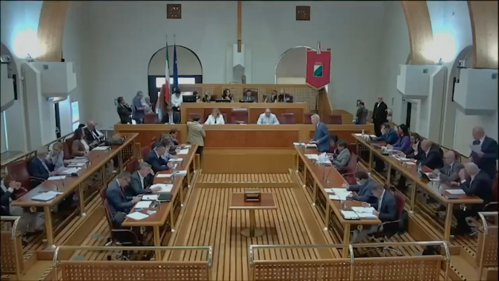 https://www.tgabruzzo24.com/politica/pepe-pd-nessuna-risposta-su-un-tavolo-contro-lerosione-costiera/