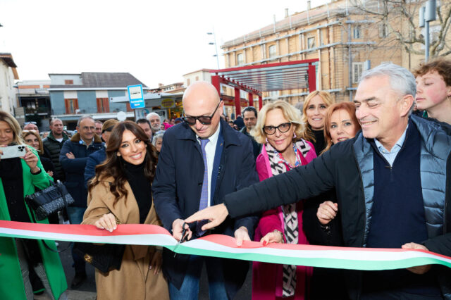 Regionali, inaugurazione del primo comitato elettorale di Emiliano Di Matteo