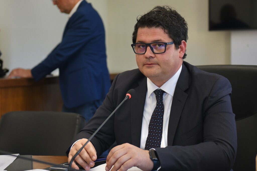 Mariani: Situazione insostenibile nelle carceri abruzzesi dopo l'aggressione al Direttore di Sulmona