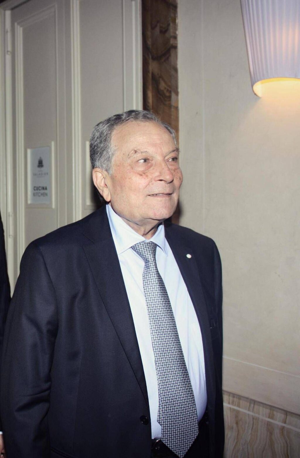Addio a Francesco Tomasello, Sinch: “Neurochirurgo di eccellenza, profondo cordoglio”